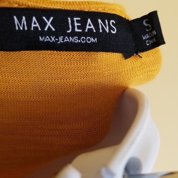 🚫SOLD🚫 Max Jeans Yellow Embroidered Tank Top - Picture 5 of 8